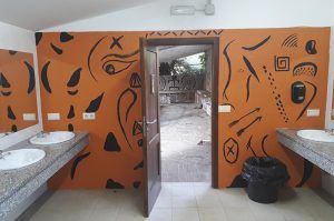 cuartos de baño aldea caverniloa